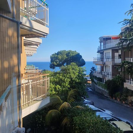 Ferienwohnung Casa Lela Vista Mare Posto Auto, Sanremo Exterior foto
